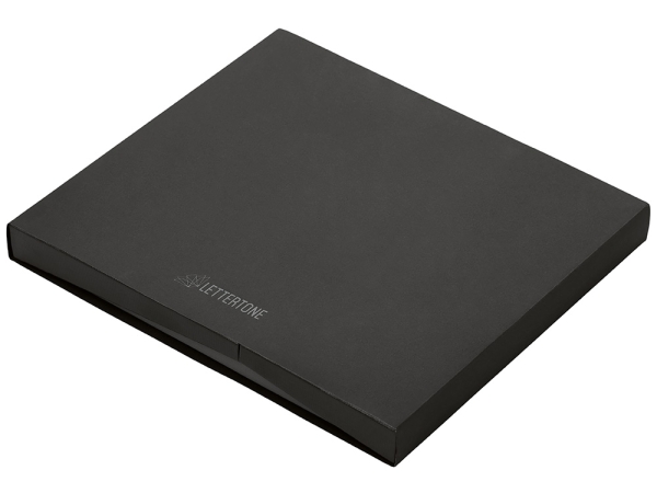 Подарочный набор "Tesla" с блокнотом А5, ручкой и пауэрбенком на 10 000 mAh, черный