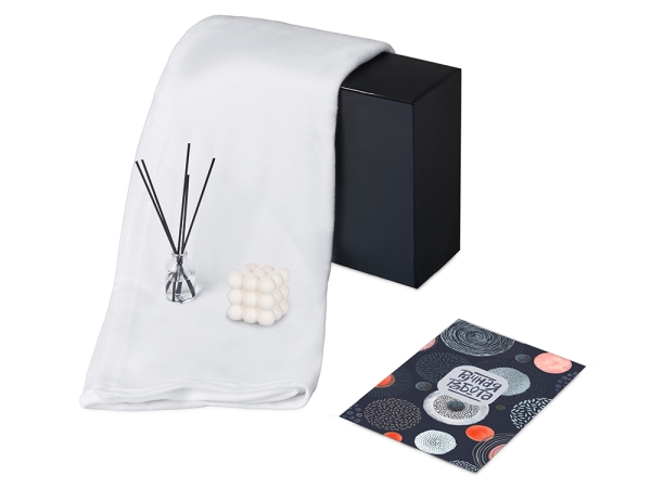 Подарочный набор с пледом, свечой и диффузором, белый