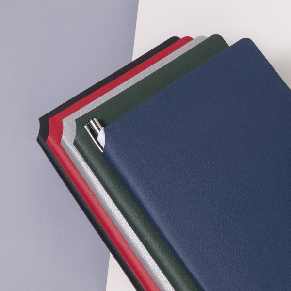 Ежедневник Молто (Molto) недатированный, красный (без упаковки, без стикера)