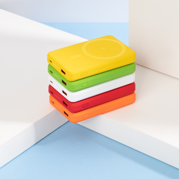 Внешний аккумулятор Largo PD 5000mAh с функцией беспроводной зарядки 15W, желтый