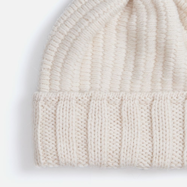 Шапка Frissonelle, жемчужно-белая