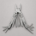 Мультитул Stinger, 110 х 27 мм, 21 функция, сталь, серебристый, в картонной коробке, в комплекте нейлоновый чехол