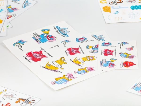 Наклейки бумажные Sticker Pack на заказ, S