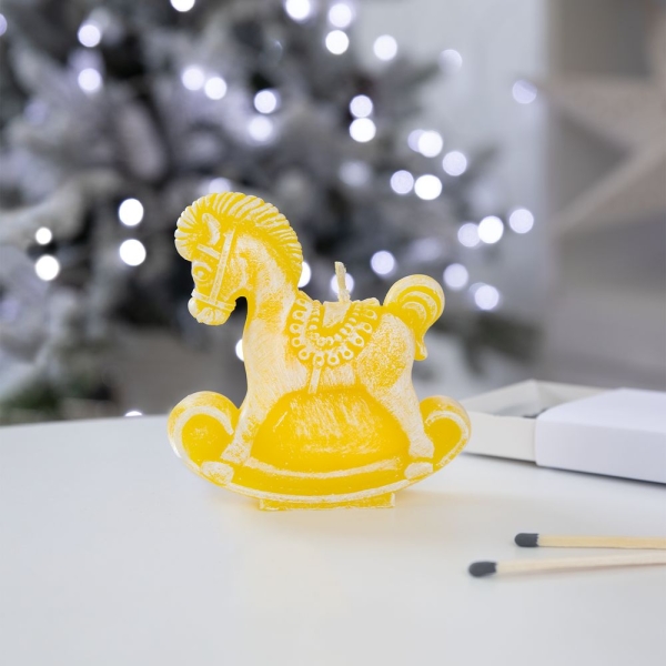 Свеча фигурная «Лошадка-качалка», желтая