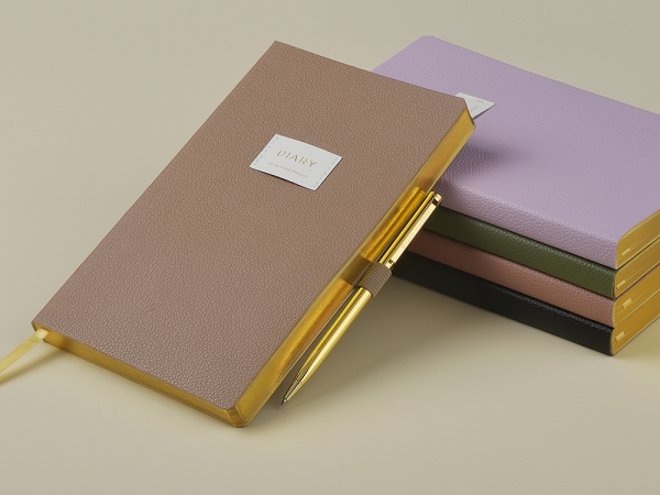 Ежедневник недатированный А5 "Total beige" с нашивкой, бежевый