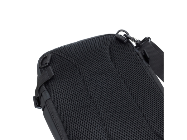 Рюкзак на одно плечо TORBER Xtreme, чёрный, 20 х 8 х 31 см, 5л