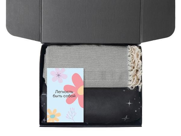 Подарочный набор «Re:f. Shelter»  с пледом, зеркалом, свечой и диффузором