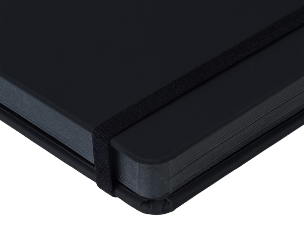 Скетчбук "Sketch & Art" в твердом переплете 143х216 мм, 100 л. черной бумаги 100 г/м2, черный