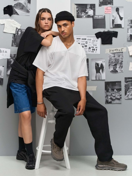 Футболка унисекс Nino с V-образным вырезом, белая