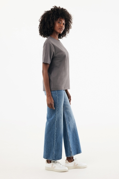 Футболка Iqoniq Nikko из переработанного хлопка, 220 г/м²