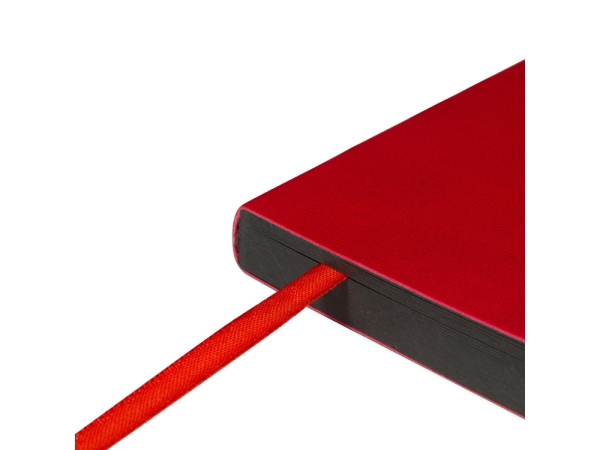 Скетчбук "Sketch & Art" в мягком переплете 210х140 мм, 48 л. черной бумаги 200 гр., красный