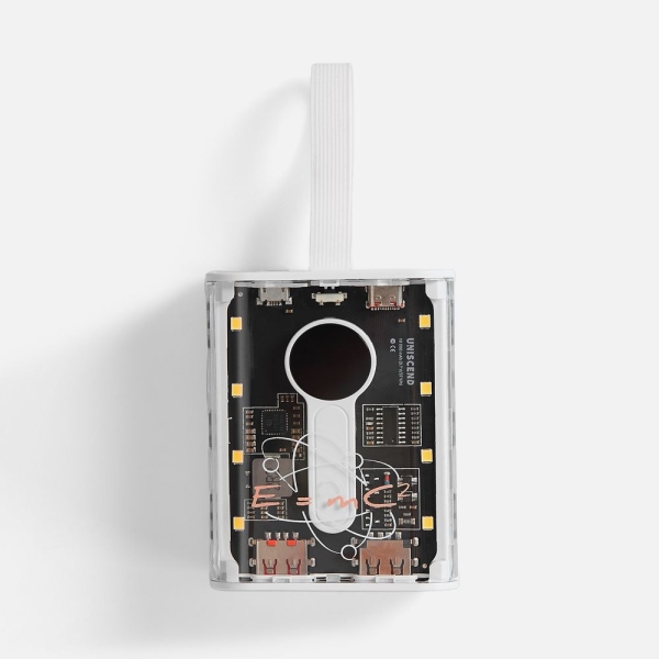 Аккумулятор c быстрой зарядкой Trellis Quick 10000 мАч, белый