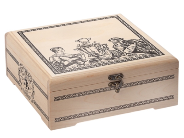 Подарочный набор "Народы России" с чаем и вареньем в деревянной шкатулке без лого