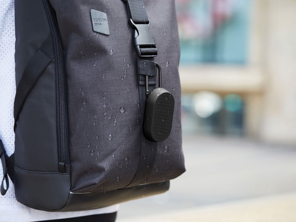 Колонка беспроводная с подставкой Mino T, черный