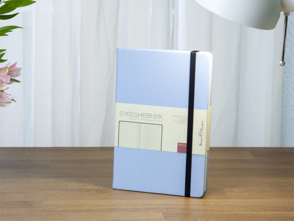Ежедневник А5 недатированный «Megapolis Velvet», зефирный голубой