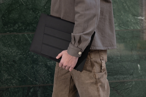 Чехол для ноутбука XD Design с подставкой, 14"