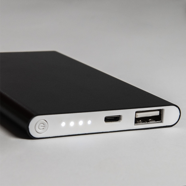 Универсальный аккумулятор Al 4 (4000 мАч), серебристый, 11х6.9х0,98 см