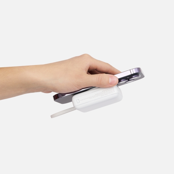 Внешний аккумулятор с подсветкой Ritter PD 10000mAh с функцией беспроводной зарядки 15W, белый