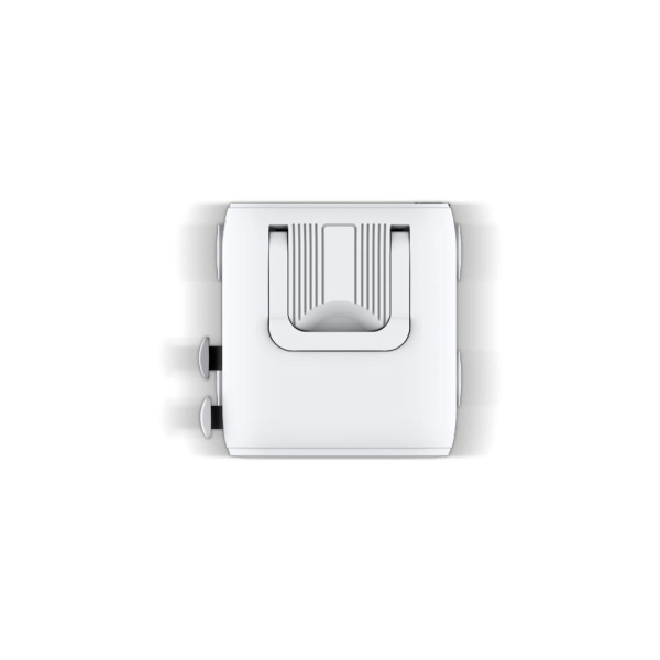 Универсальный адаптер Xoopar Luggie со встроенными вилками типов EU, UK, US и AUS