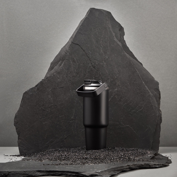 Термокружка вакуумная Montana, черный