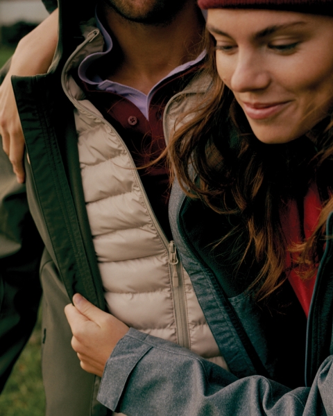 Мужской стеганый жилет Iqoniq Meru из переработанного полиэстера AWARE™, 70 г/м²