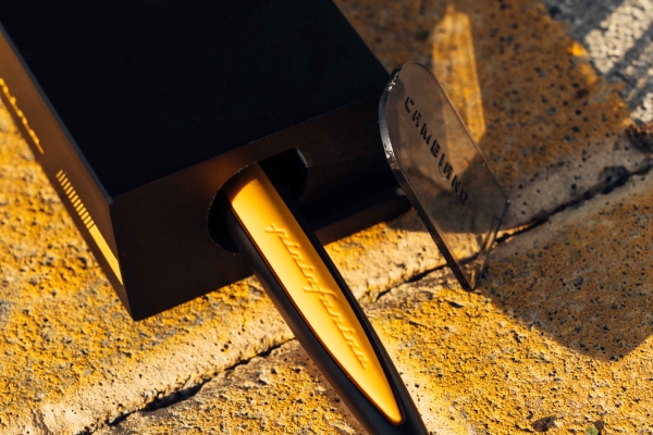 Шариковая ручка Pininfarina Cambiano Race Yellow